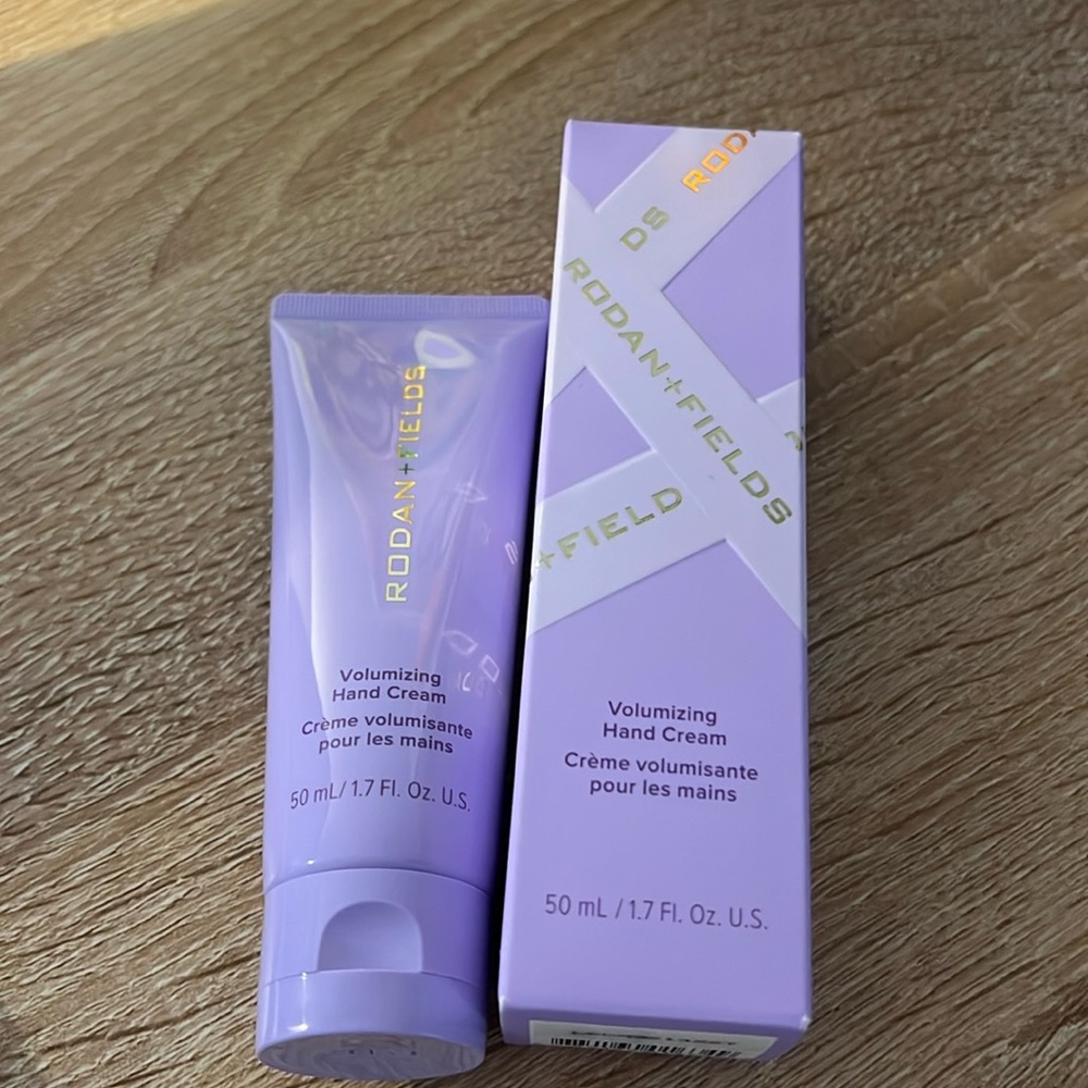 Rodan + Fields Voluminizing Hand Cream(limited)